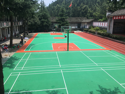 吉首鳳凰縣火爐坪小學(xué)硅pu羽毛球